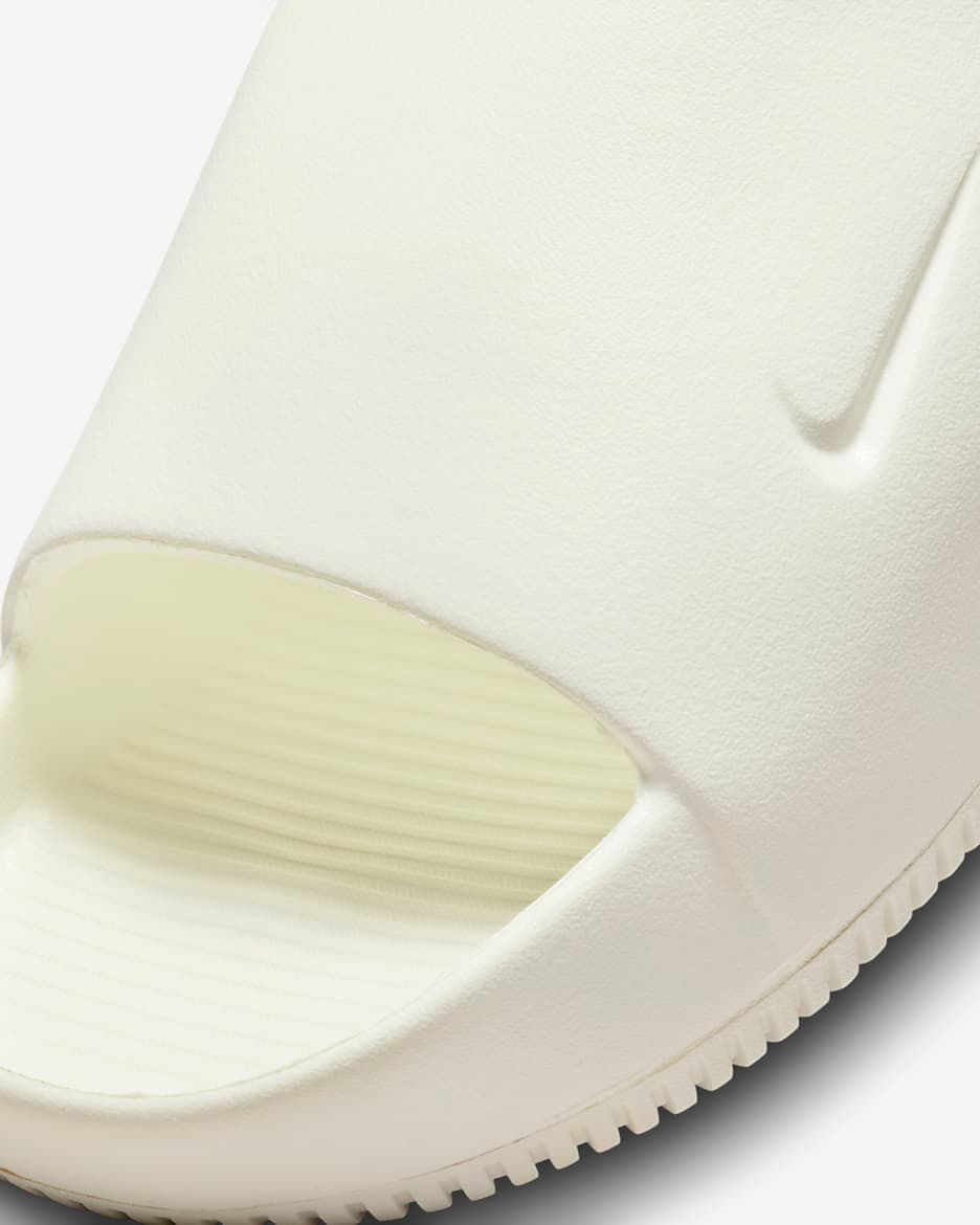 Nike Calm Slides